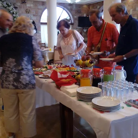 Piccolino Szálloda Saranda
