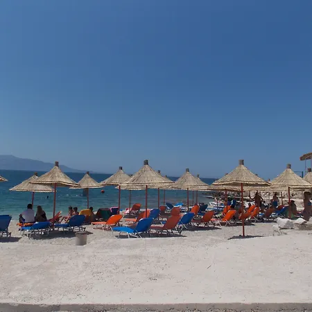 Piccolino ホテル Sarandë