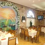 Piccolino 3* Sarandë