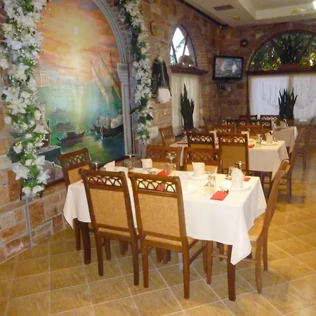 Piccolino 酒店 Sarandë