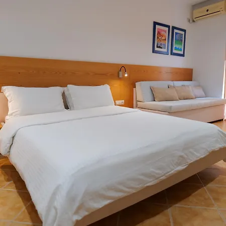 호텔 Piccolino Sarandë