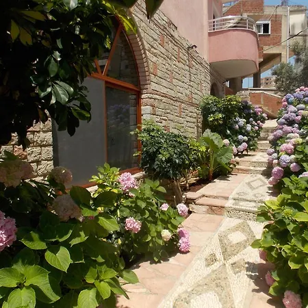 Piccolino 3* Sarandë