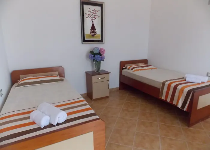 Piccolino 3* Sarandë